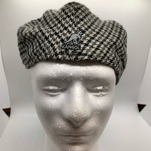 Kangol Tweed Peebles Flat Cap!
